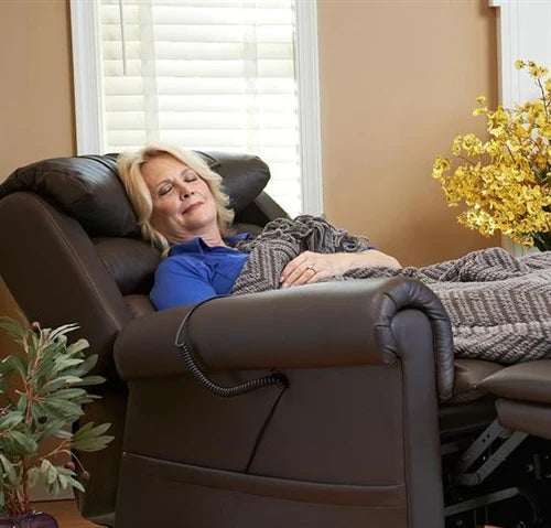 Golden Day Dreamer PR632 Power Pillow Lift Chair Recliner with MaxiComfort - In Medium