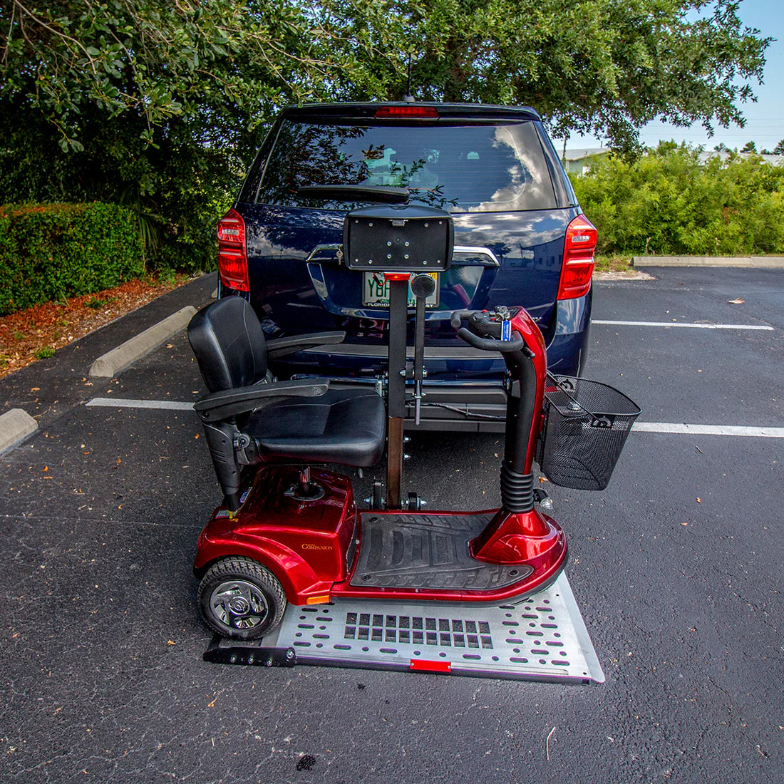 Freedom Mobility CGM350S Fully Automatic Scooter and Powerchair Auto Lift
